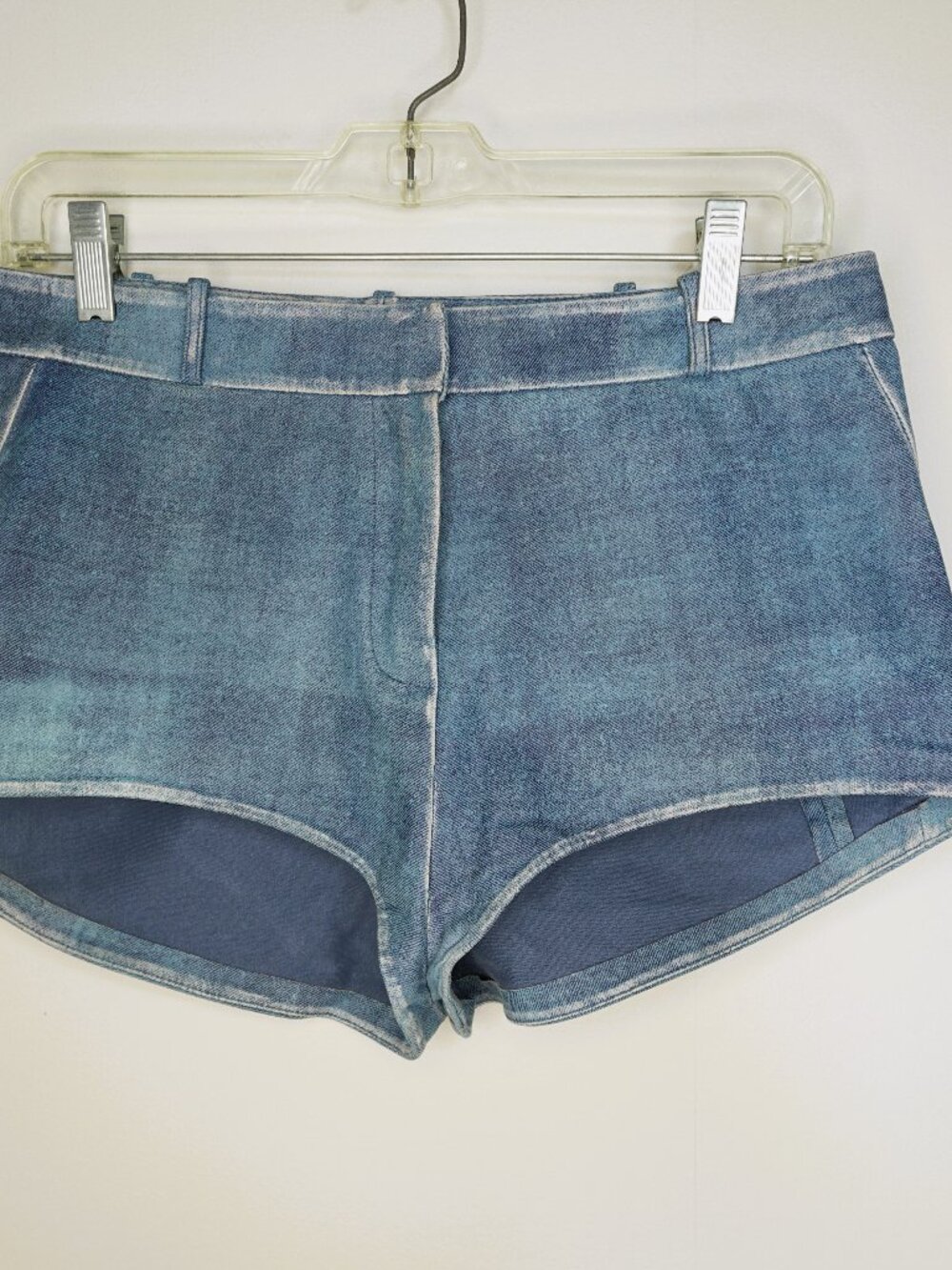 Lamarque x REVOLVE Annaise Distressed Indigo Hot Shorts (size M)